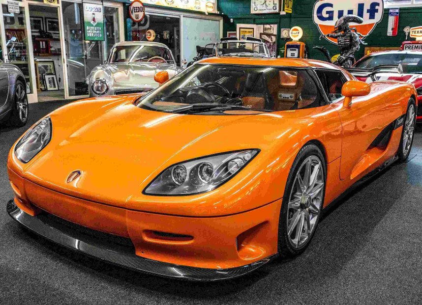 Phyllis Tuckwell Motor Show | Phyllis Tuckwell