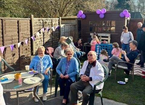 Phyllis Tuckwell - Bake & Brew