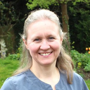 Dr Cate Seton-Jones