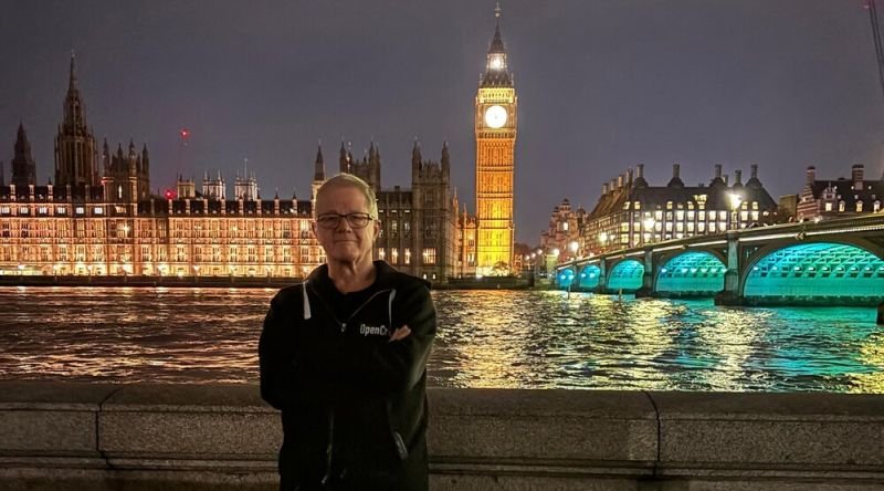 Don by River Thames and Big Ben