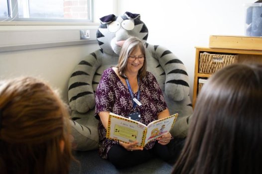 Phyllis Tuckwell - Supporting the supporters