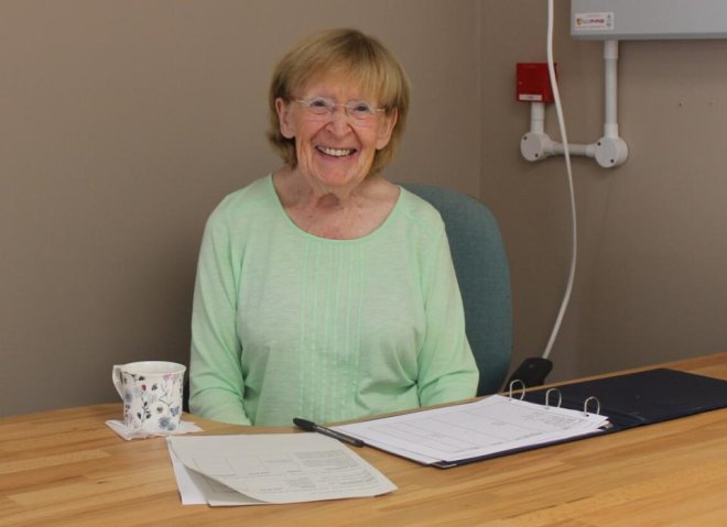 Volunteer receptionist